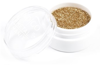 Efekt lustra na paznokciach